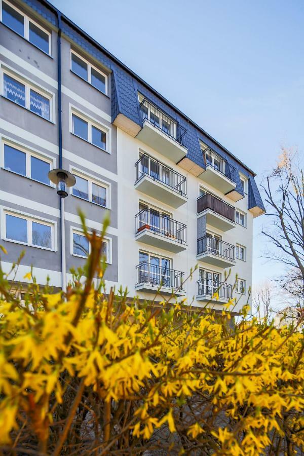 Apartament Paryski Miedzyzdroje Exterior foto